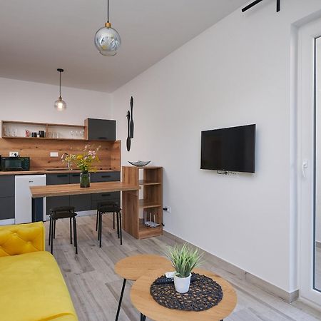 Mocici Urban Apartment Endji מראה חיצוני תמונה